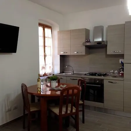 Greta Apartment *